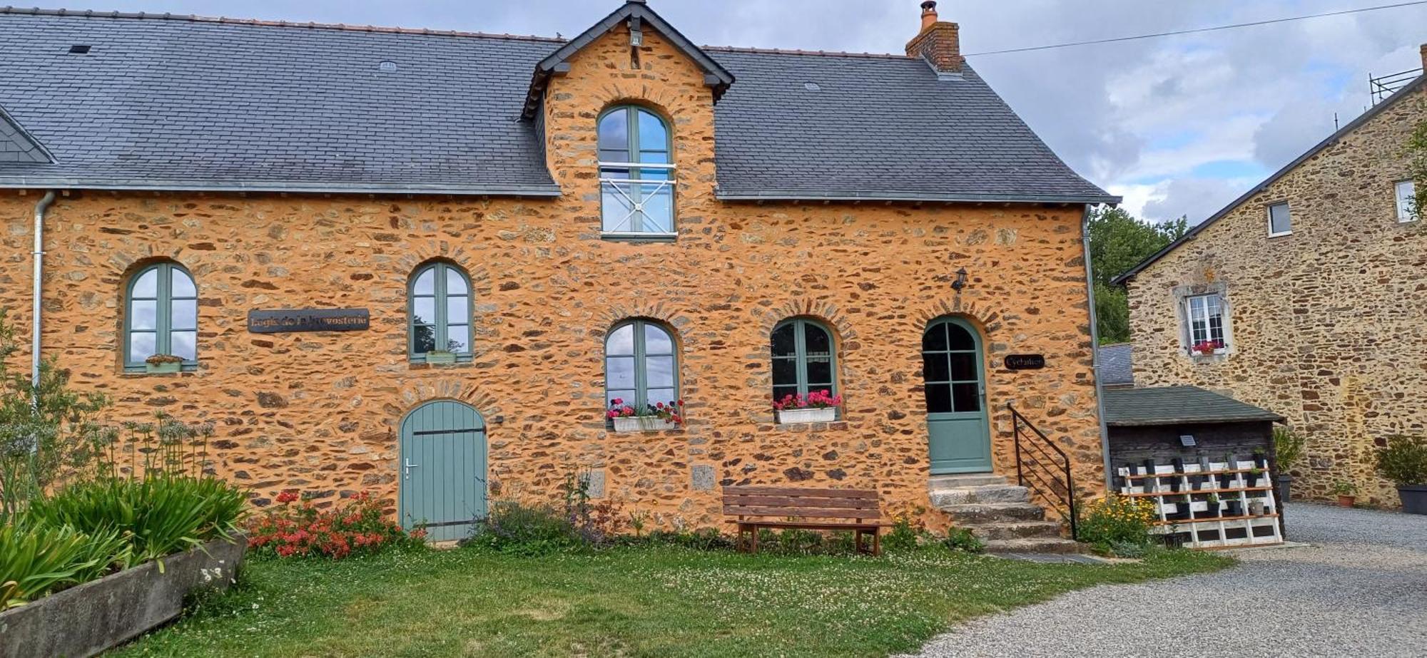 Logis De La Provosterie - Cyclamen Villa Ahuillé Buitenkant foto